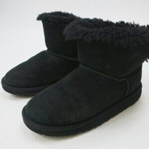 UGG Little Kids' Mini Bailey Bow Insulated Winter Boots Footwear Shoes sz 2